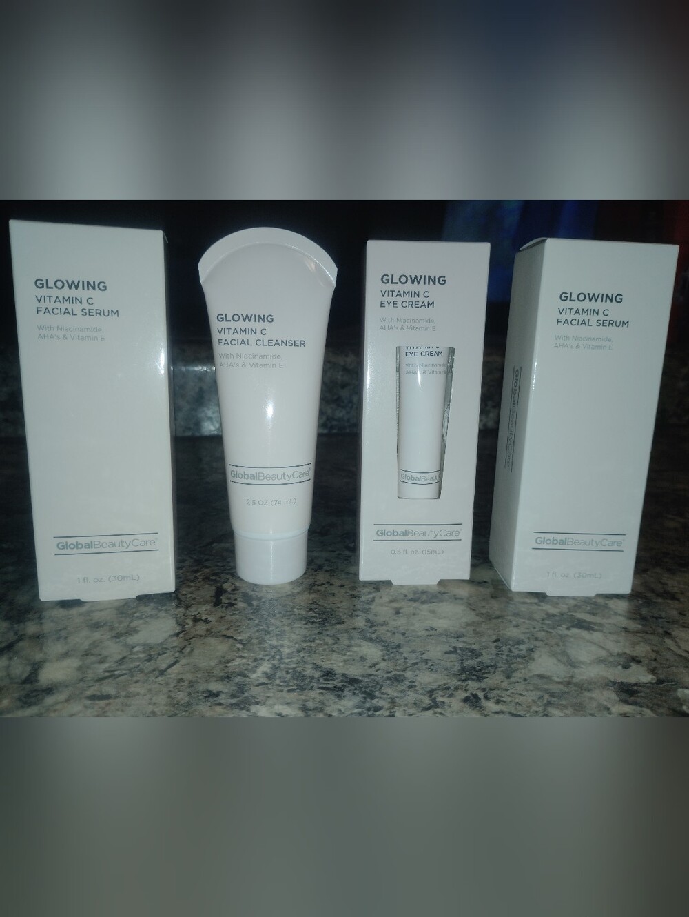 Glowing Vitamin C Facial Cleanser - White - GlobalBeautyCare 4 Piece Set New